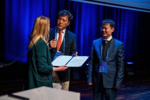 Handover of the Letter of Intent by the Korean delegation, 7 May 2025, Gdańsk